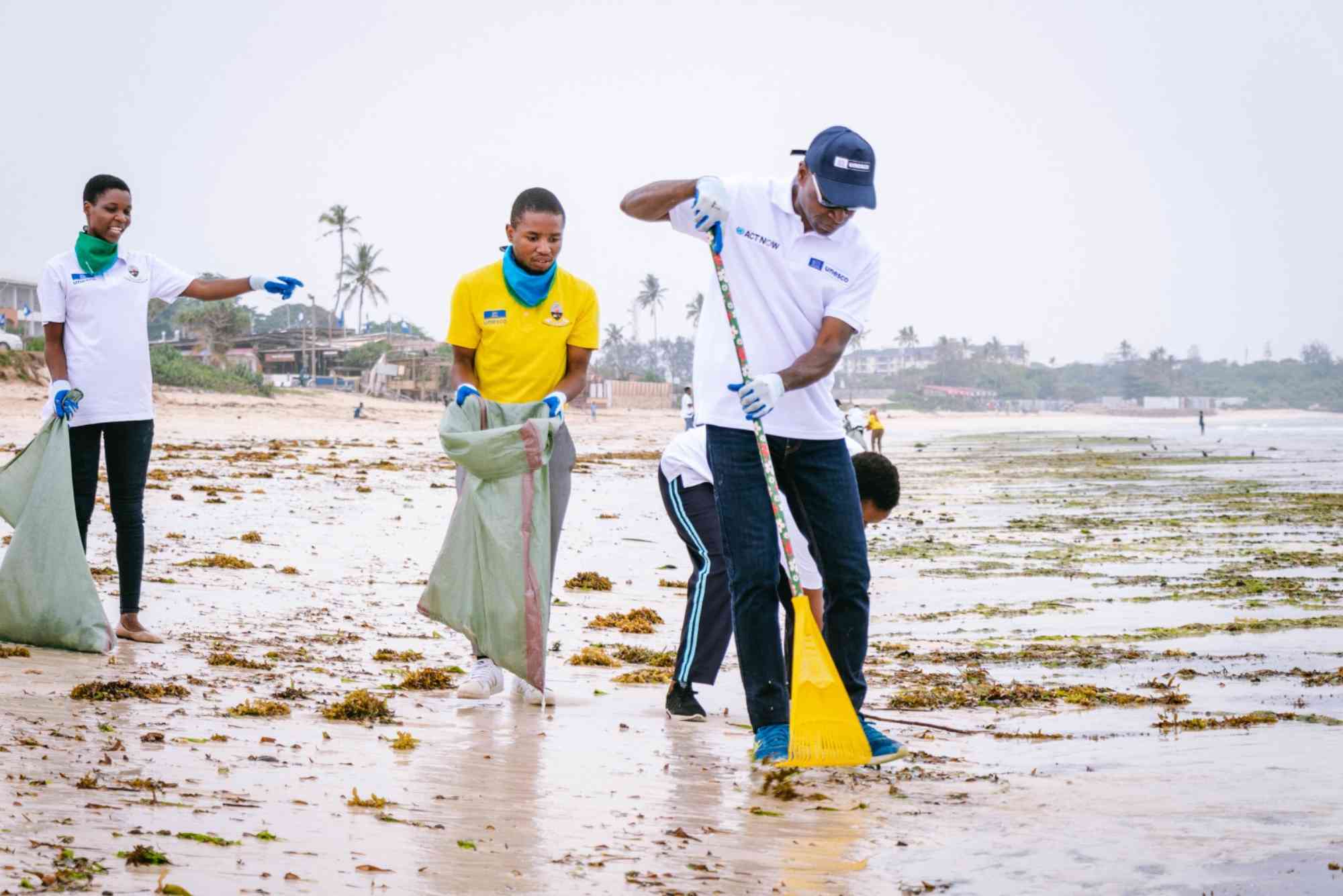 جهود رسمية لحماية البيئة